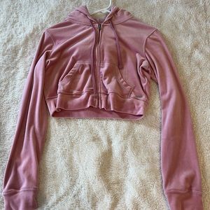 pink zip up crop
